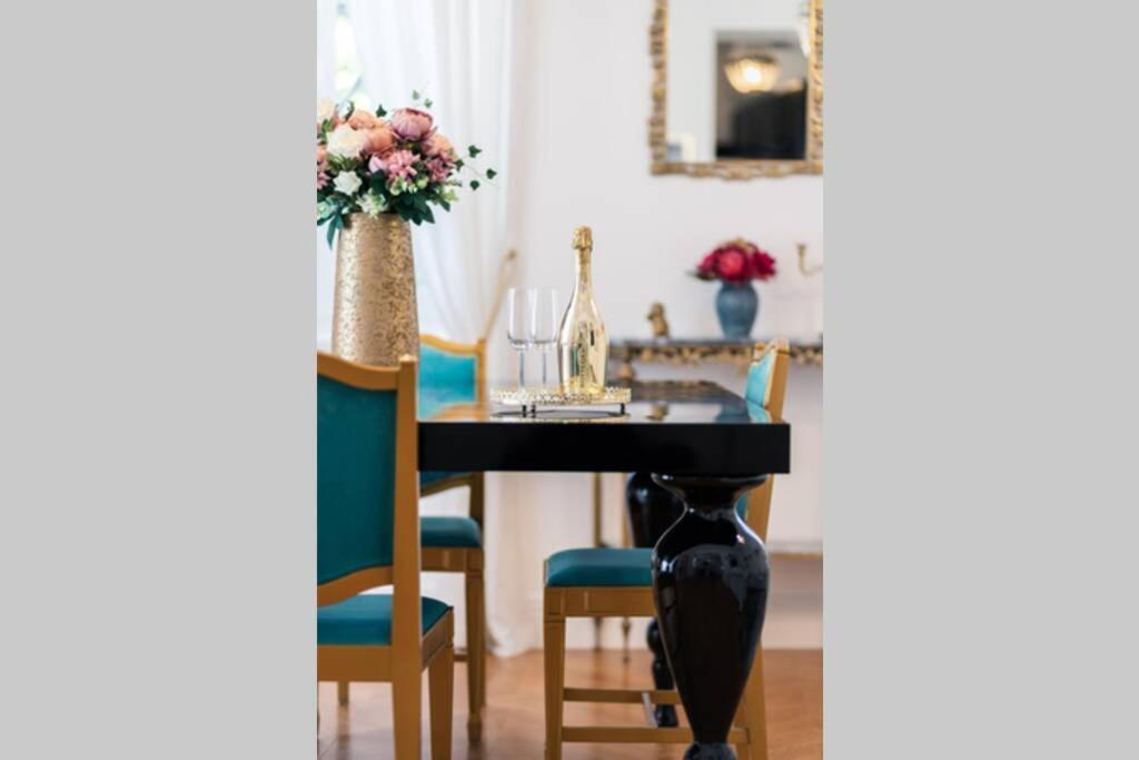 ספליט Luxurious Apartment Bella Lux In City Center With Free Parking Included! מראה חיצוני תמונה